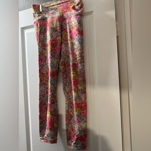 Lululemon Floral 3/4 length  Women’s Leggings